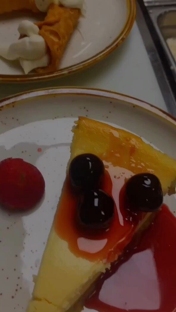 Last hour to vote for La Trattoria! Naples Daily News best slice final 4!  https://www.naplesnews.com/story/entertainment/dining/2023/03/20/collier-county-pizza-madness-challenge-final-four-round-3/70012098007/?fbclid=PAAaZ6TNTjEGUUaXSMy0ghkG7v6yzZ53HvTl2TpJ8ZMQEzZmVx5owI2pUd9XI